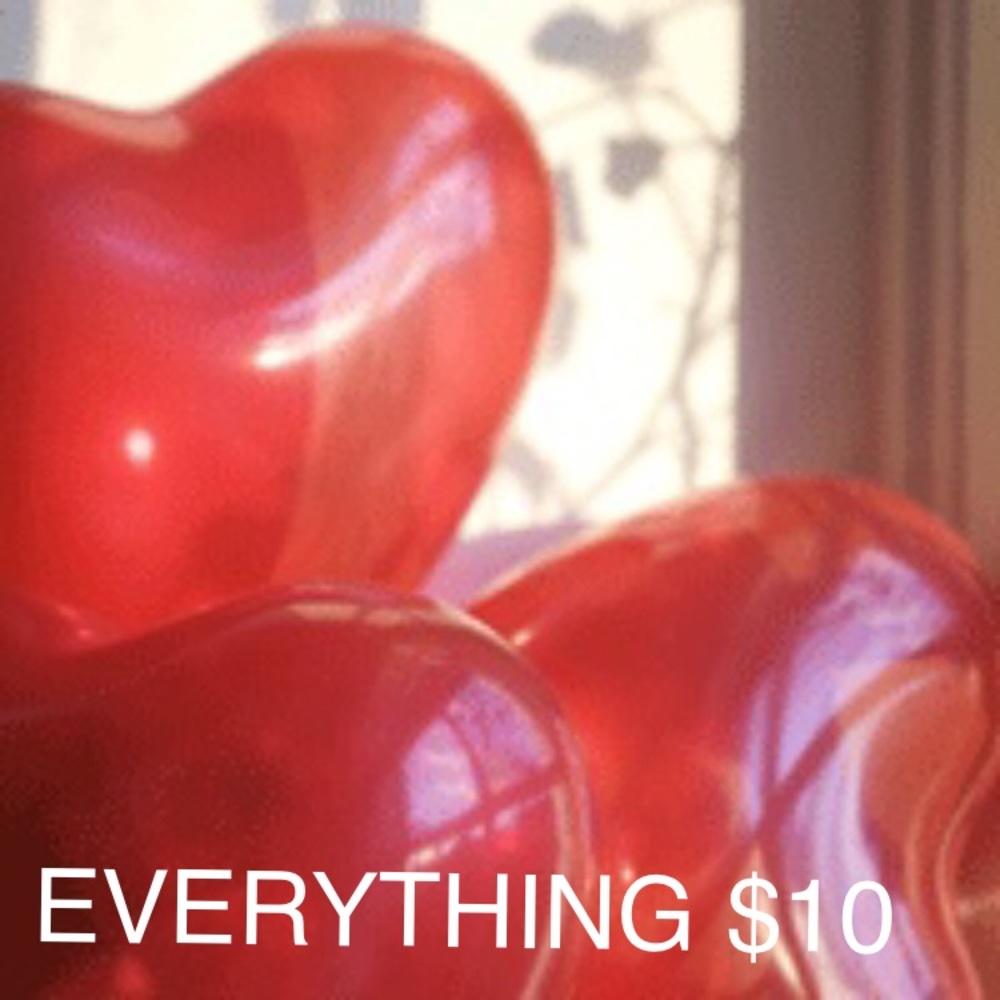 RED BALLOON  SALE